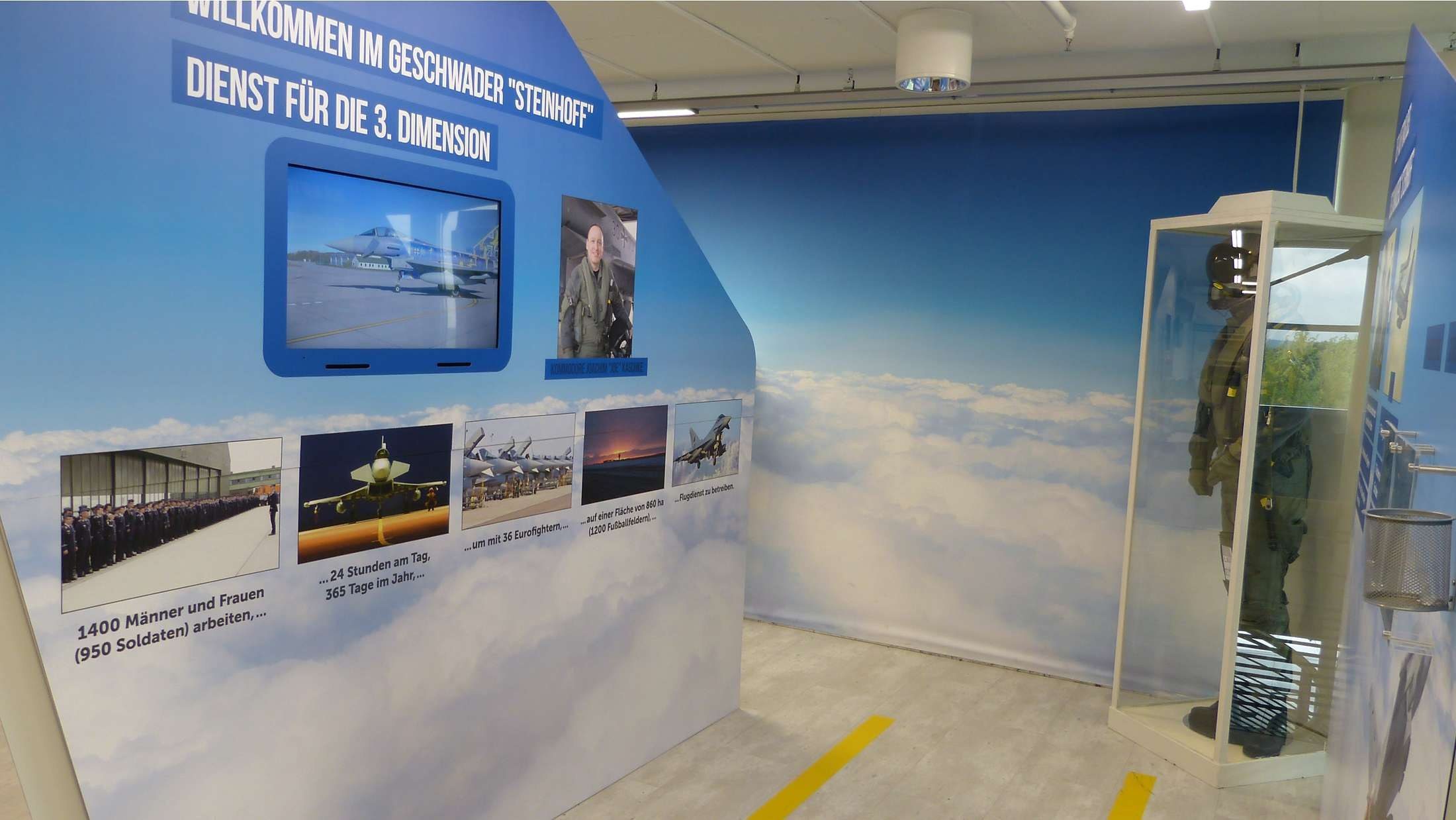 Wing Steinhoff exhibition – welcome area